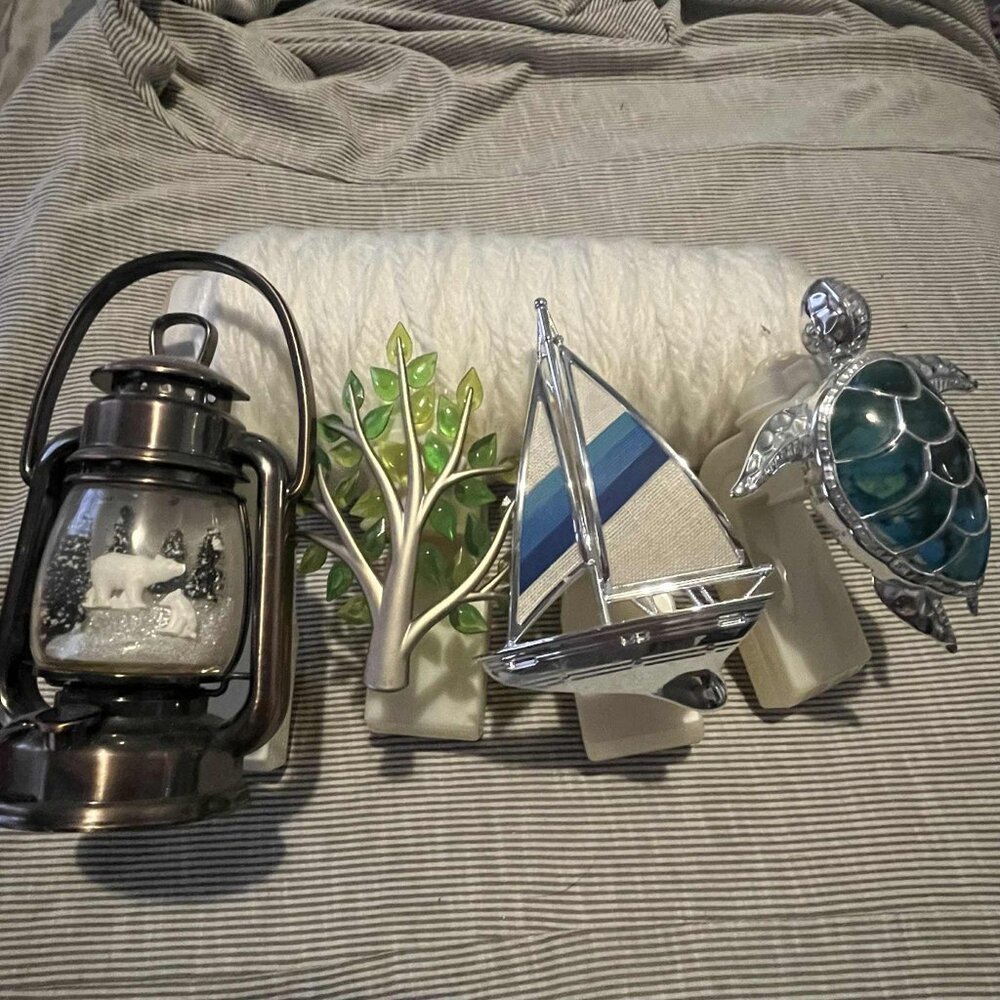 Bath & Body Works Wallflower plug in bundle